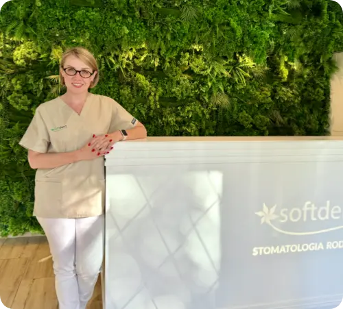 Aleksandra Skalbani w gabinecie SoftDent